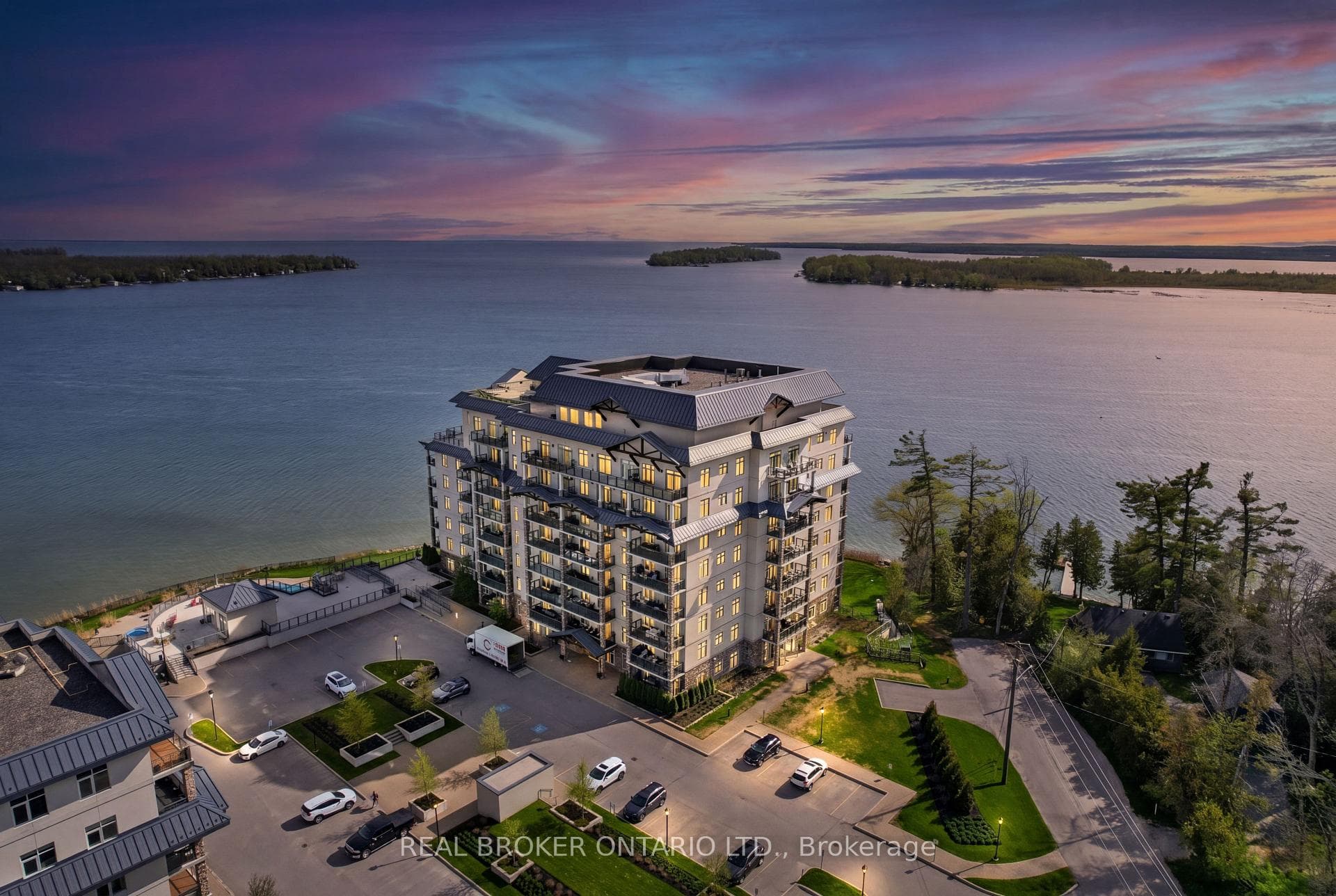 90 Orchard Point Road 207, Orillia, ON L3V 8K4, Orillia — photo 1