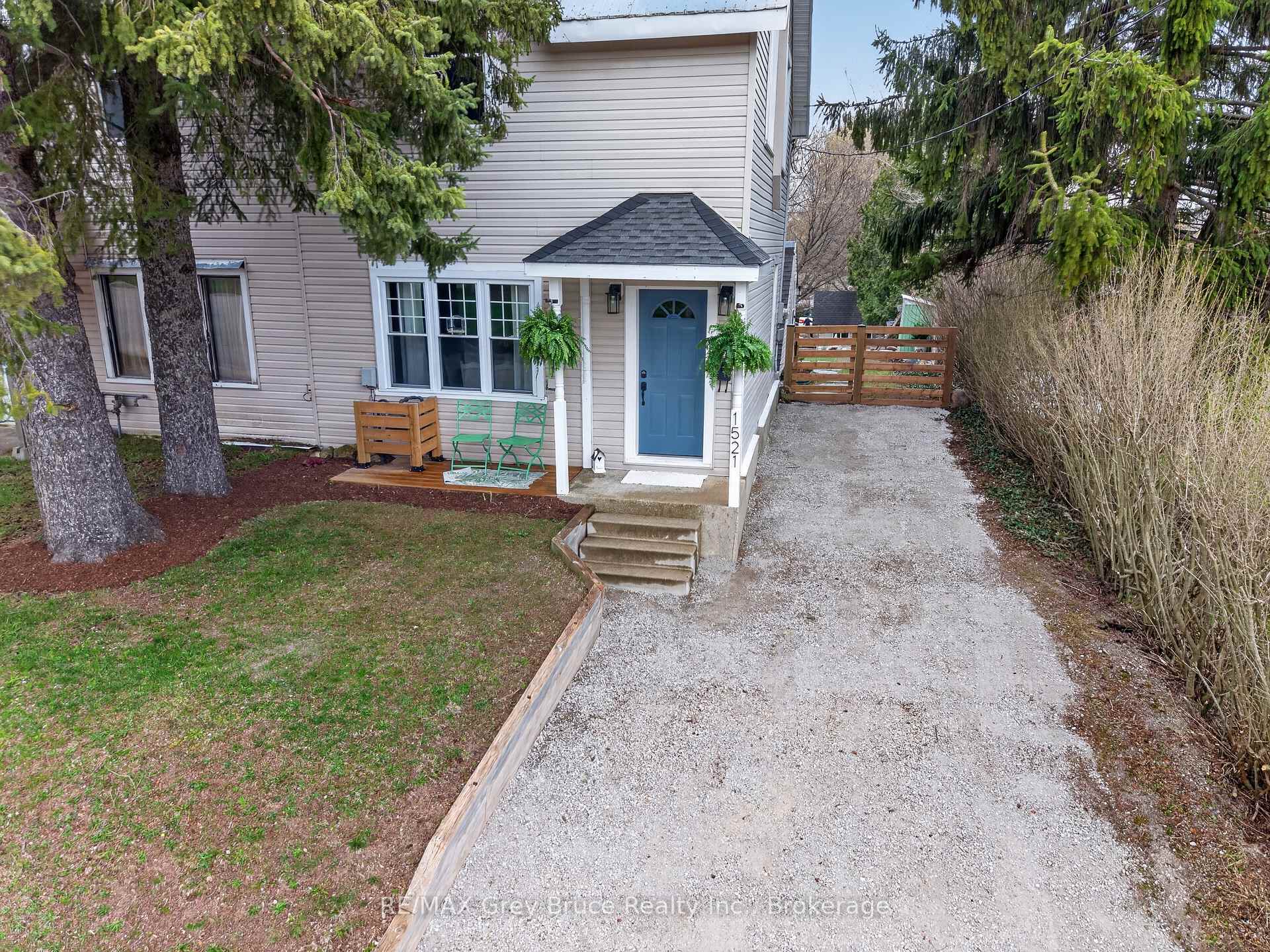 1521 7th Avenue W, Owen Sound, ON N4K 5L1, Owen Sound — photo 1