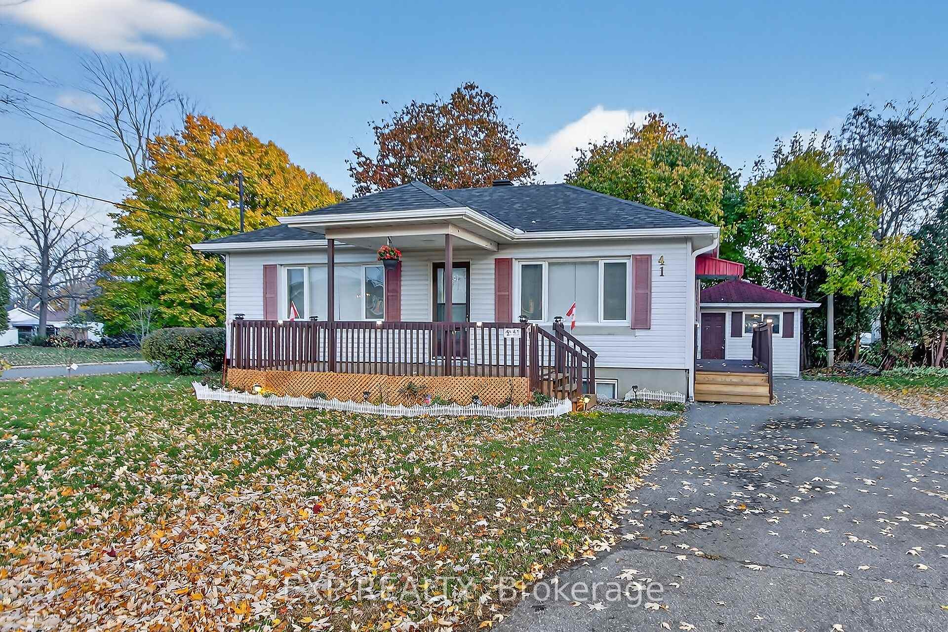 41 HWY 5 W Street, South Dundas, ON K0C 1X0, South Dundas — photo 1