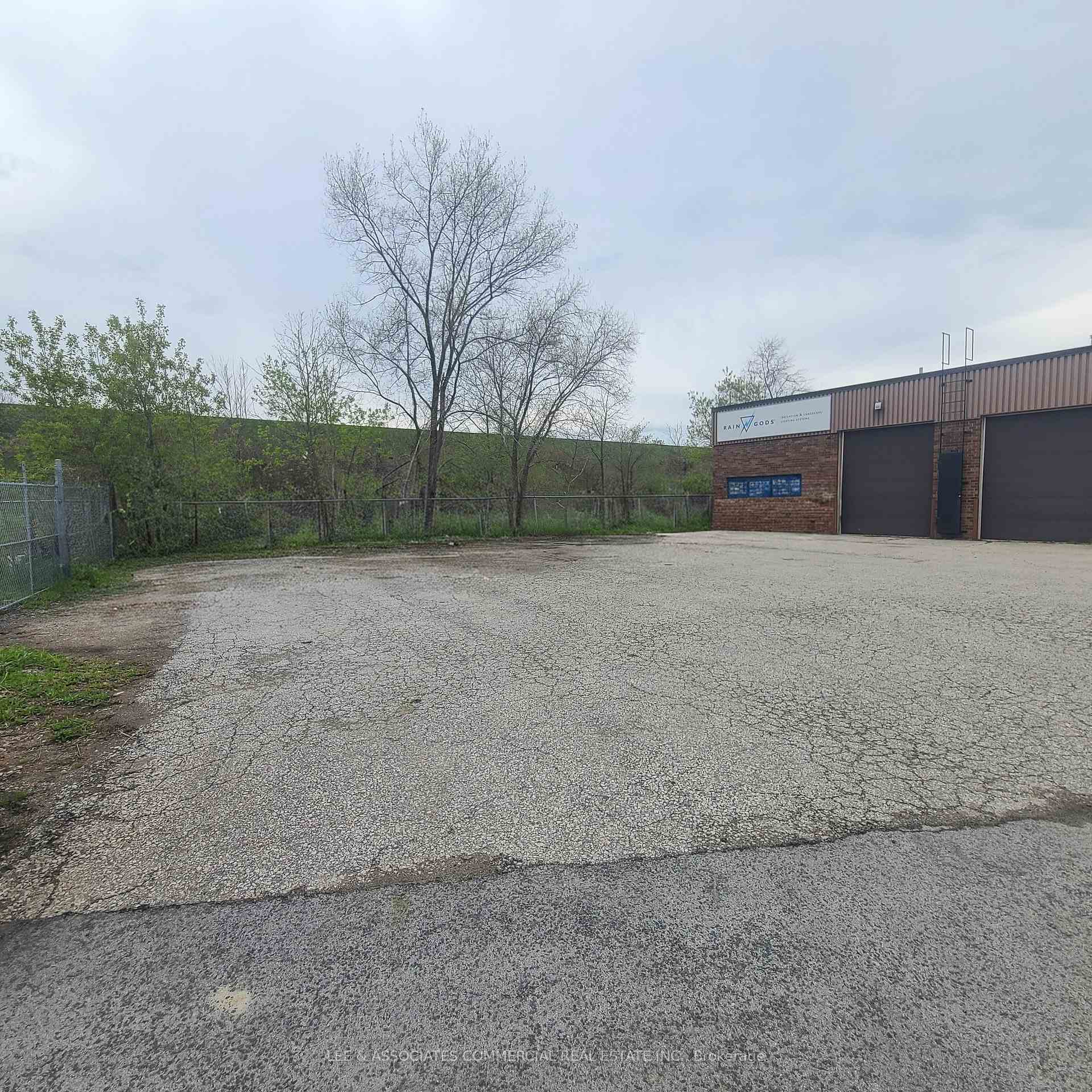 220 Bronte Street N 1, Milton, ON L9T 2N9, Milton — photo 1