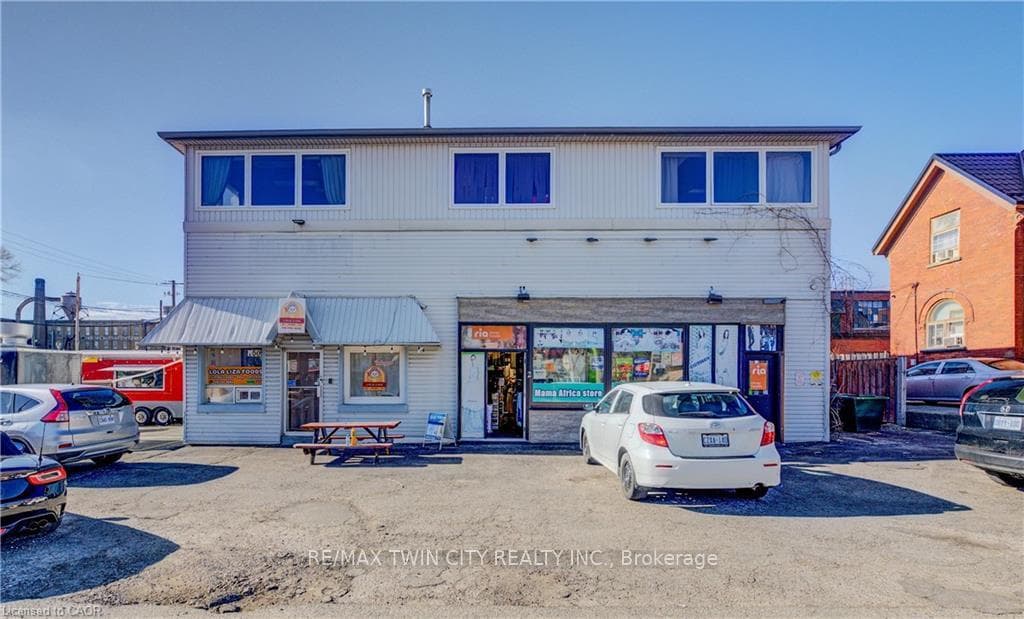 150 VICTORIA Street N, Kitchener, ON N2H 5C6, Kitchener — photo 1