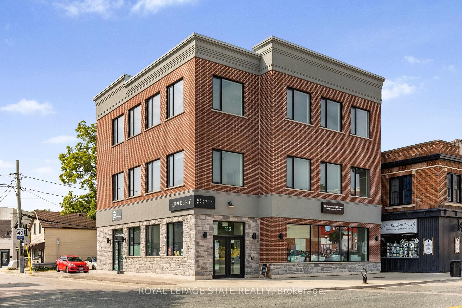 112 King Street W Level 3, Hamilton, ON L9H 1V2, Hamilton — photo 1