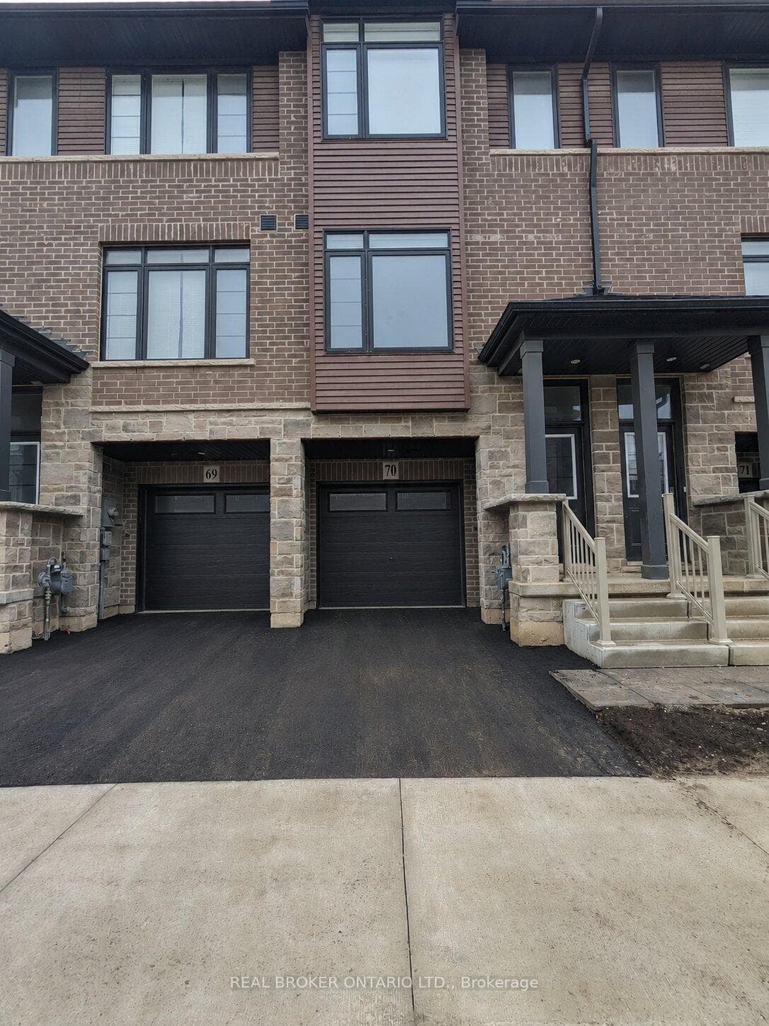 461 Blackburn Drive 70, Brantford, ON N3T 0W9, Brantford — photo 1