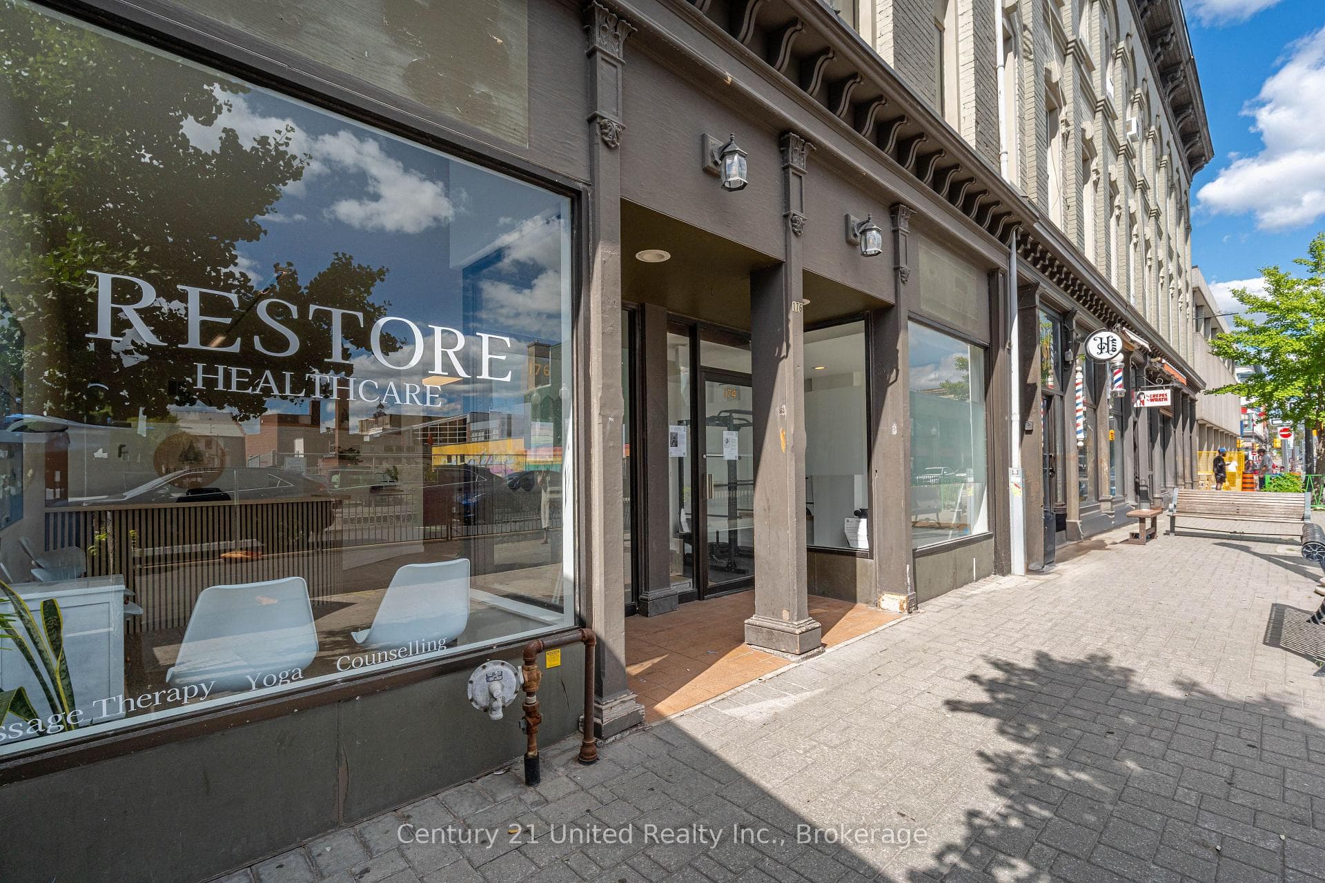172.5 Hunter Street W 1, Peterborough, ON K9H 2L2, Peterborough — photo 1