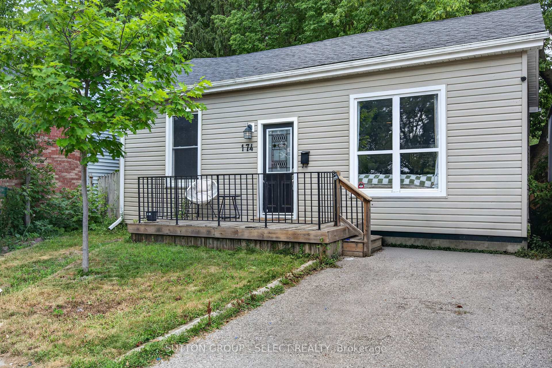 174 Clarence Street, London East, ON N6B 2J7, London East — photo 1