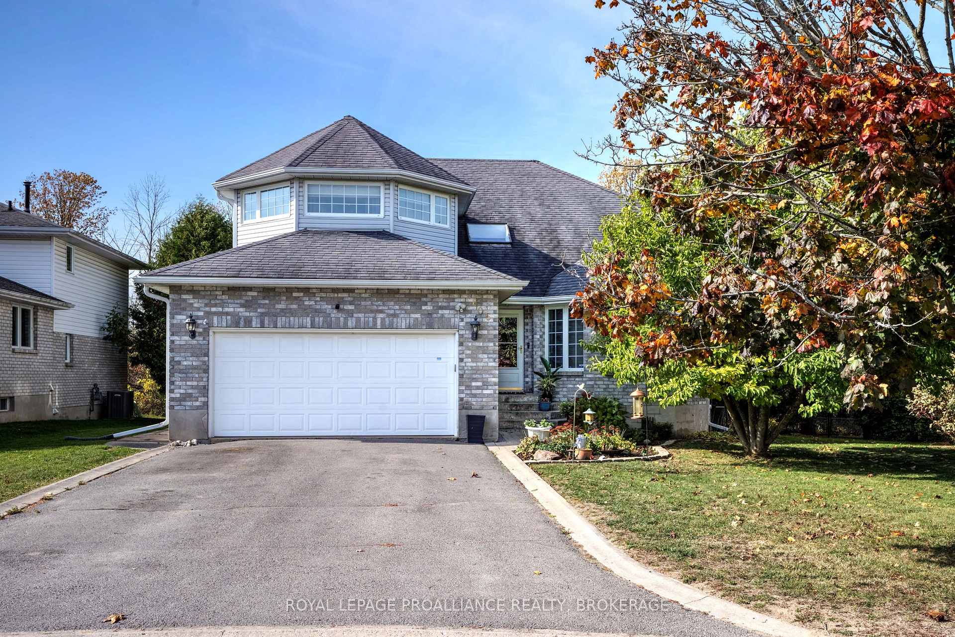 605 Fernmoor Drive, Kingston, ON K7M 8K5