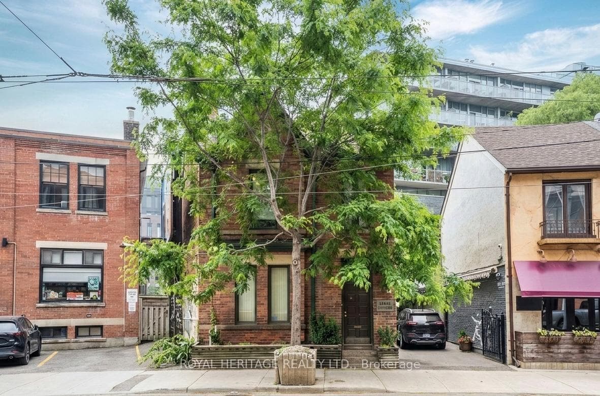 533 Queen Street E 102-110, Toronto, ON M5A 1V1, Toronto C08 — photo 1