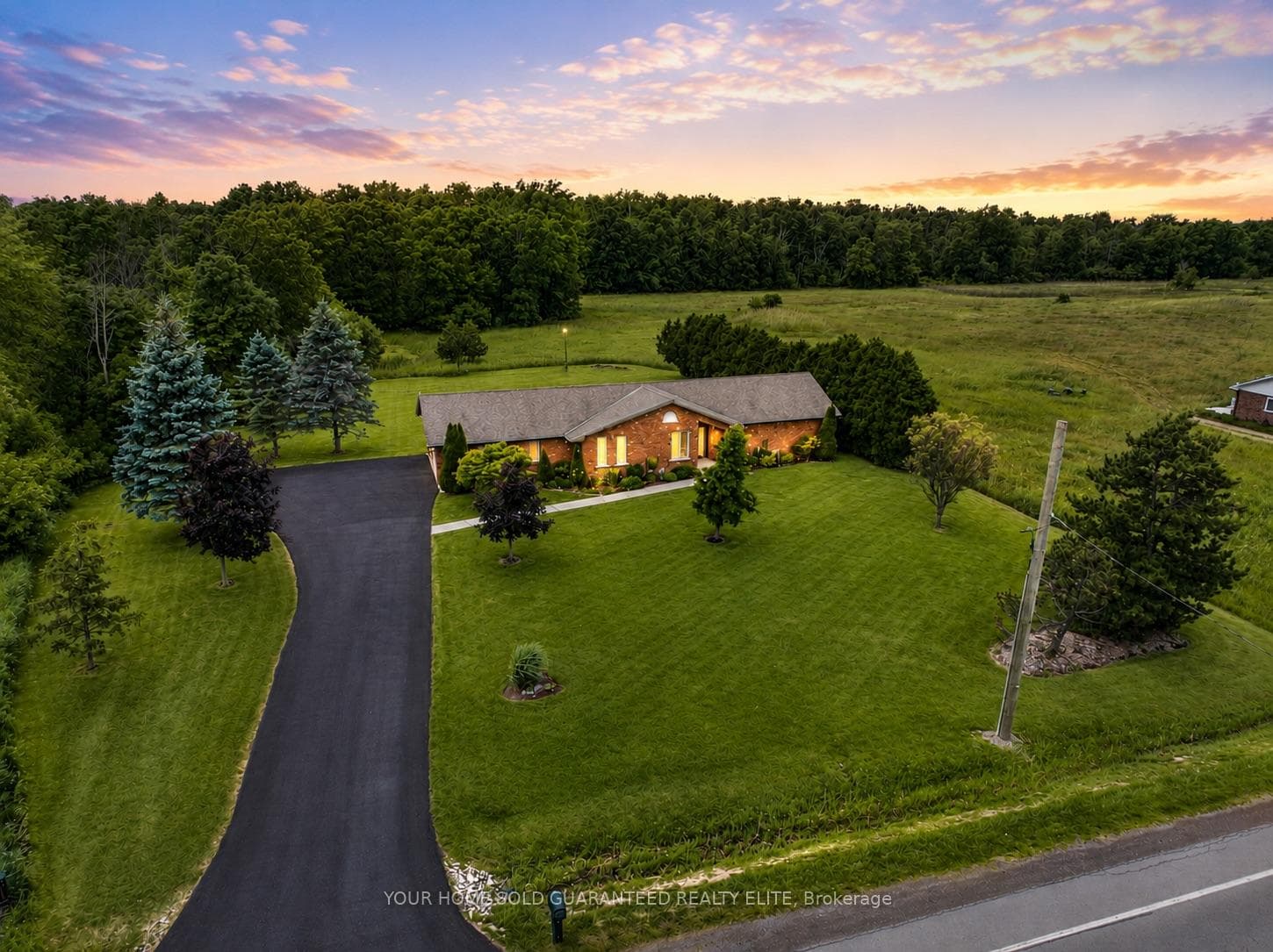 398 Mountain Road, Grimsby, ON L3M 4E7, Grimsby — photo 1
