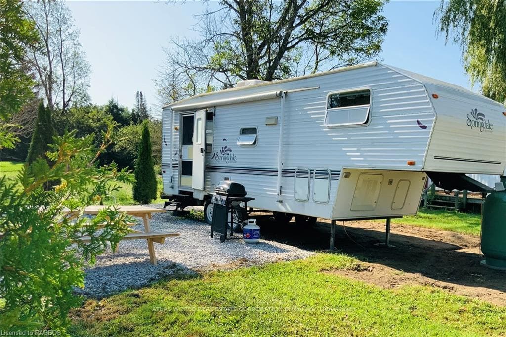 9 TAMARAC Road 13, Northern Bruce Peninsula, ON N0H 2R0, Northern Bruce Peninsula — photo 1