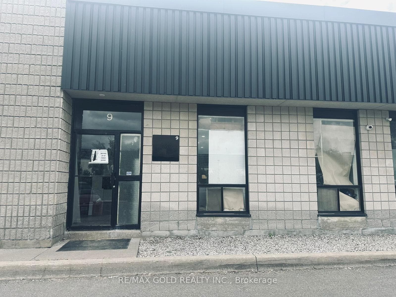 173 Glidden Road 9, Brampton, ON L6W 3L9, Brampton — photo 1
