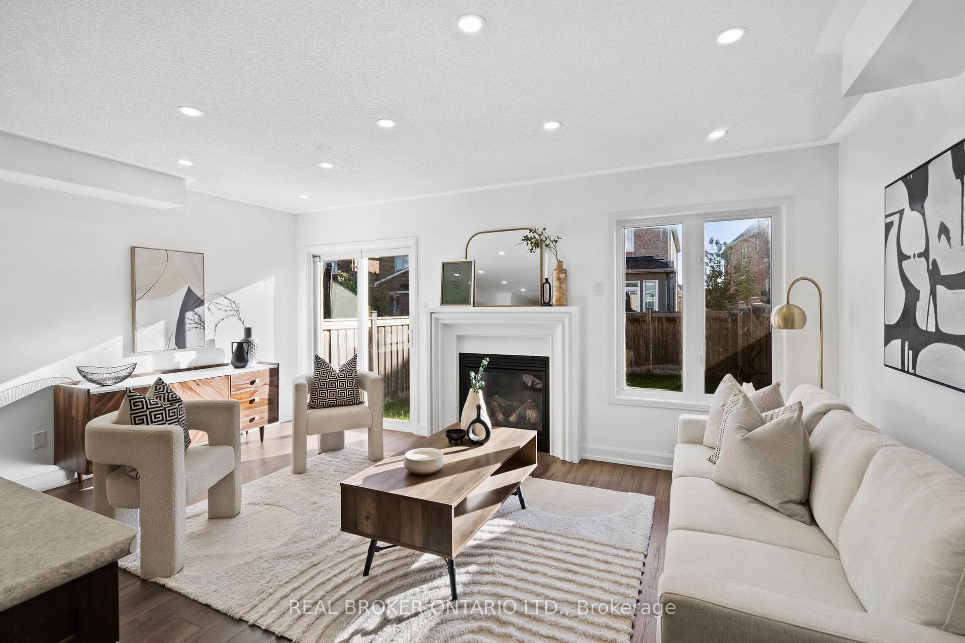 76 Sundragon Trail, Bradford West Gwillimbury, ON L3Z 2A5, Bradford West Gwillimbury — photo 1