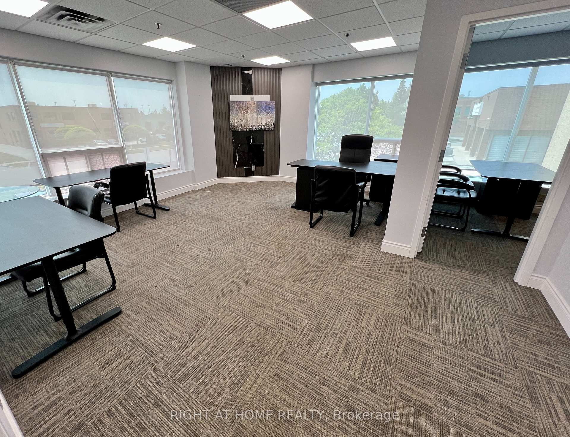 120 Woodstream Boulevard 18 2nd, Vaughan, ON L4L 7Z1, Vaughan — photo 1