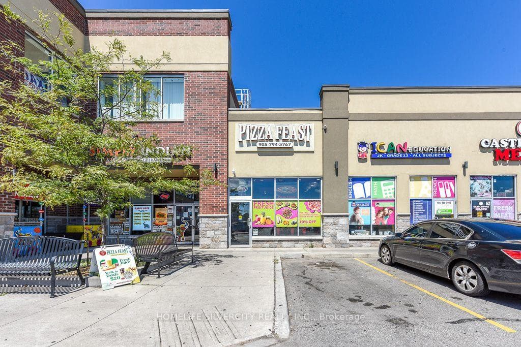 275 Gardenbrooke Trail 105, Brampton, ON L6P 4M6, Brampton — photo 1