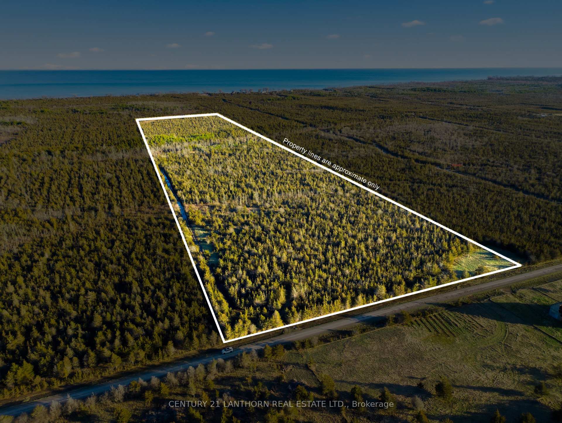 0 Hill Top Road, Prince Edward County, ON K0K 2P0, Prince Edward County — photo 1