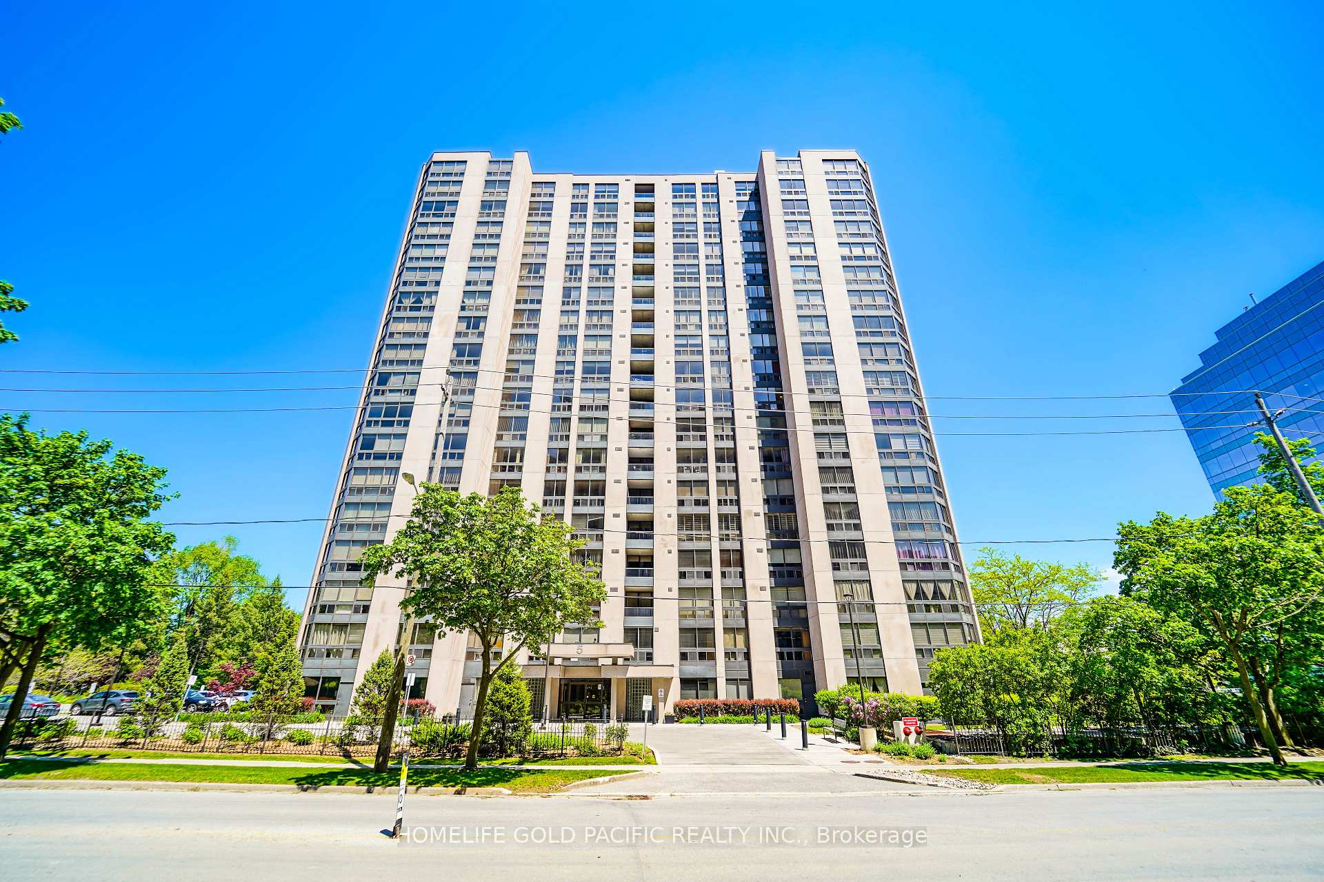 5 Kenneth Avenue 907, Toronto, ON M2N 6M7, Toronto C14 — photo 1