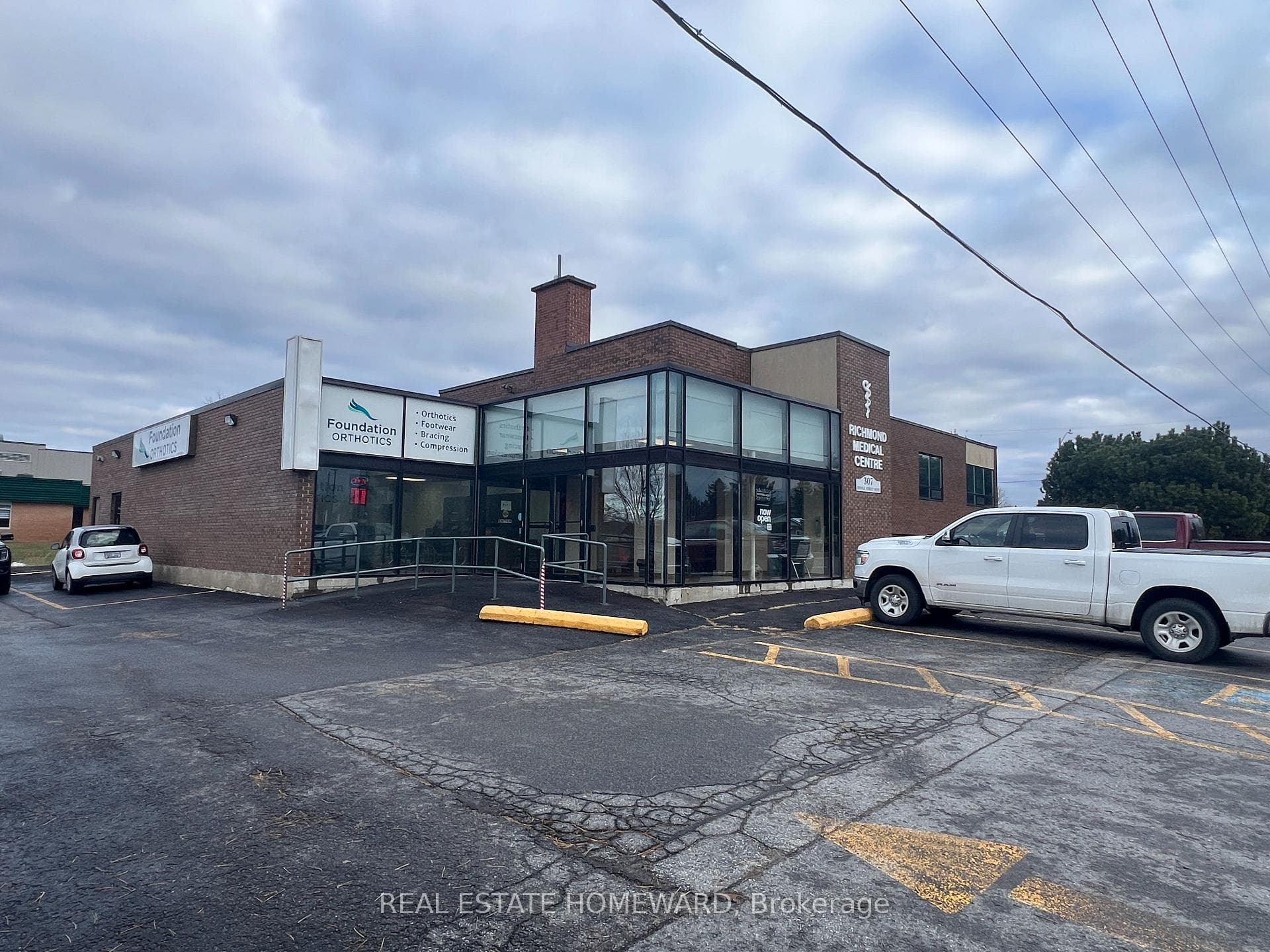 307-307A W Bridge Street W, Greater Napanee, ON K7R 3L1, Greater Napanee — photo 1