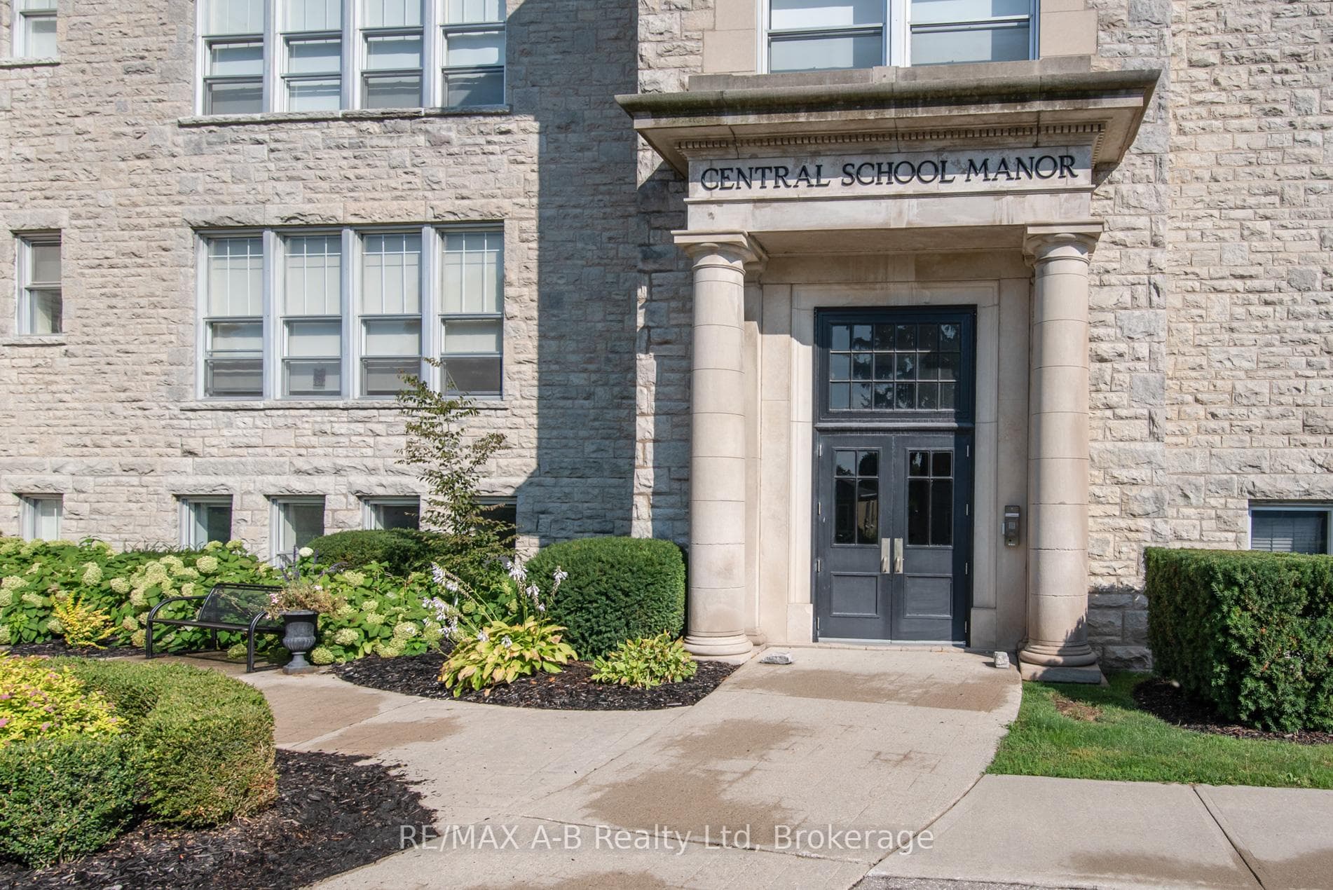 189 Elizabeth Street 1C, St. Marys, ON N4X 0B5, St. Marys — photo 1