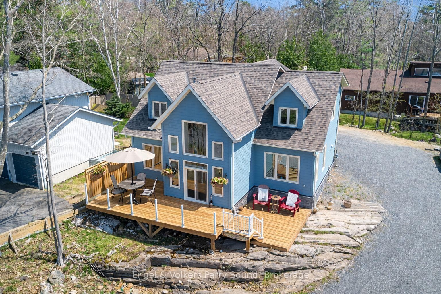 29 Queen Street, Parry Sound, ON P2A 2W1, Parry Sound — photo 1
