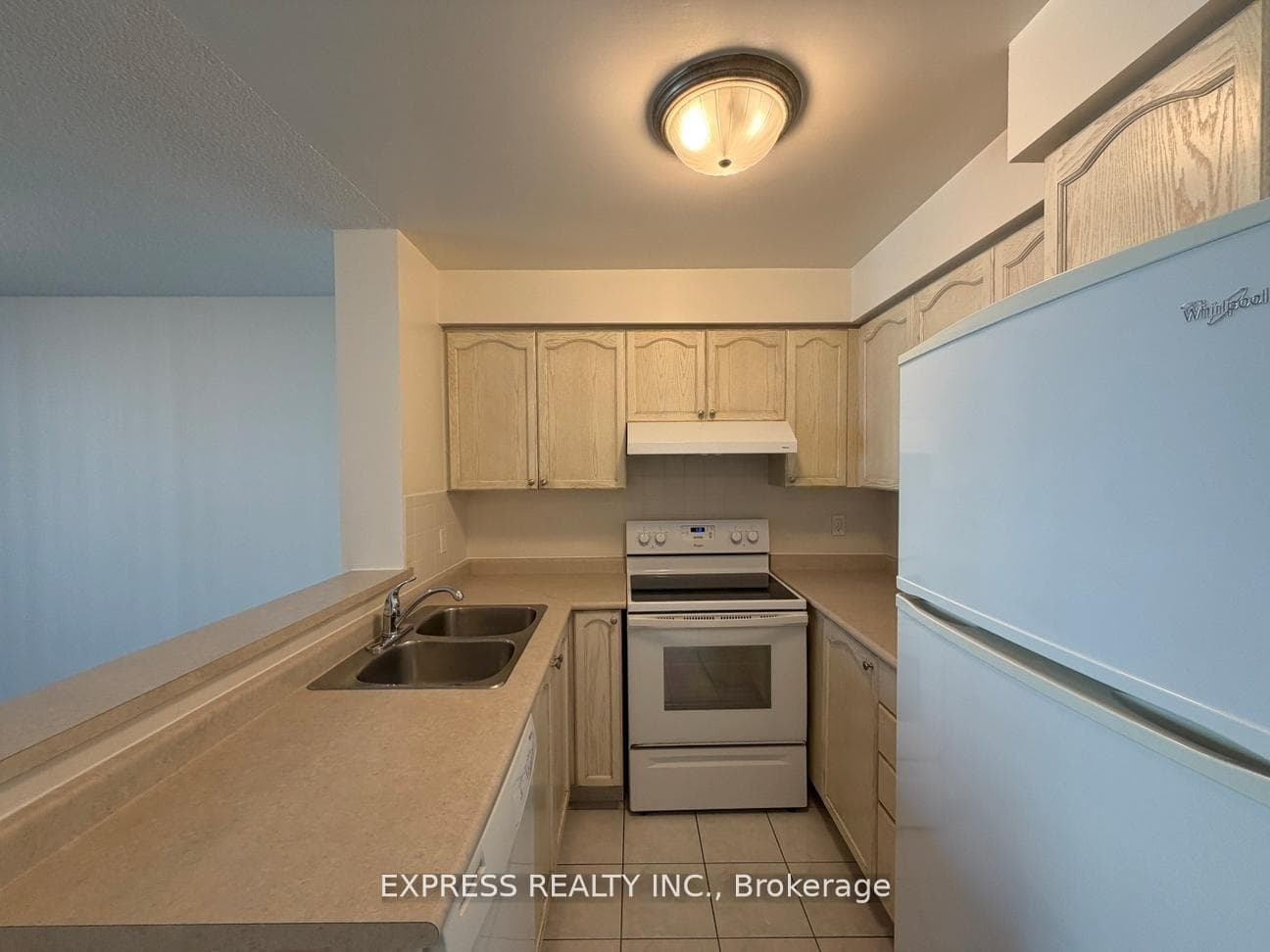 29 Pemberton Avenue 1106, Toronto, ON M2M 4L5, Toronto C14 — photo 1