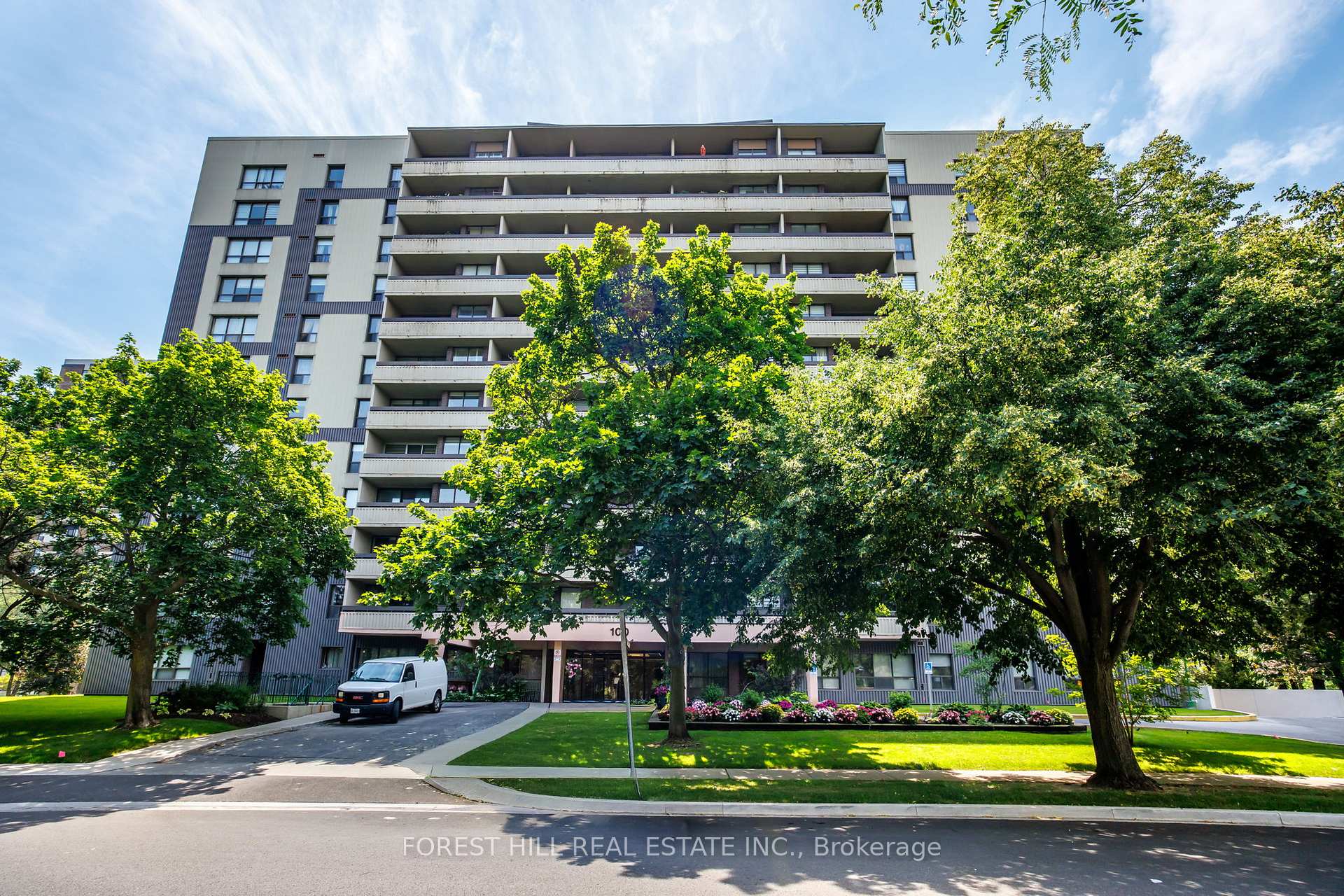 100 Canyon Avenue 706, Toronto, ON M3H 5T9, Toronto C06 — photo 1
