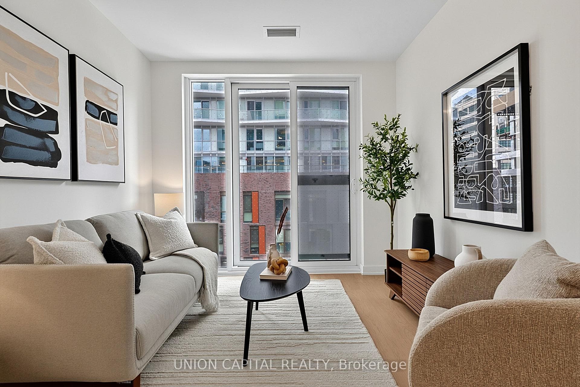 252 Church Street 507, Toronto, ON M5B 0E6, Toronto C08 — photo 1