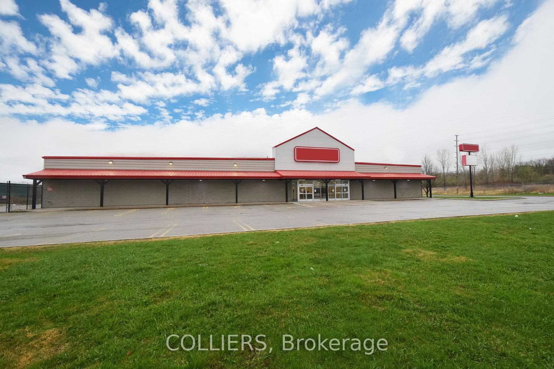 160 Broome Road, Brockville, ON K6V 5T2, Brockville — photo 1