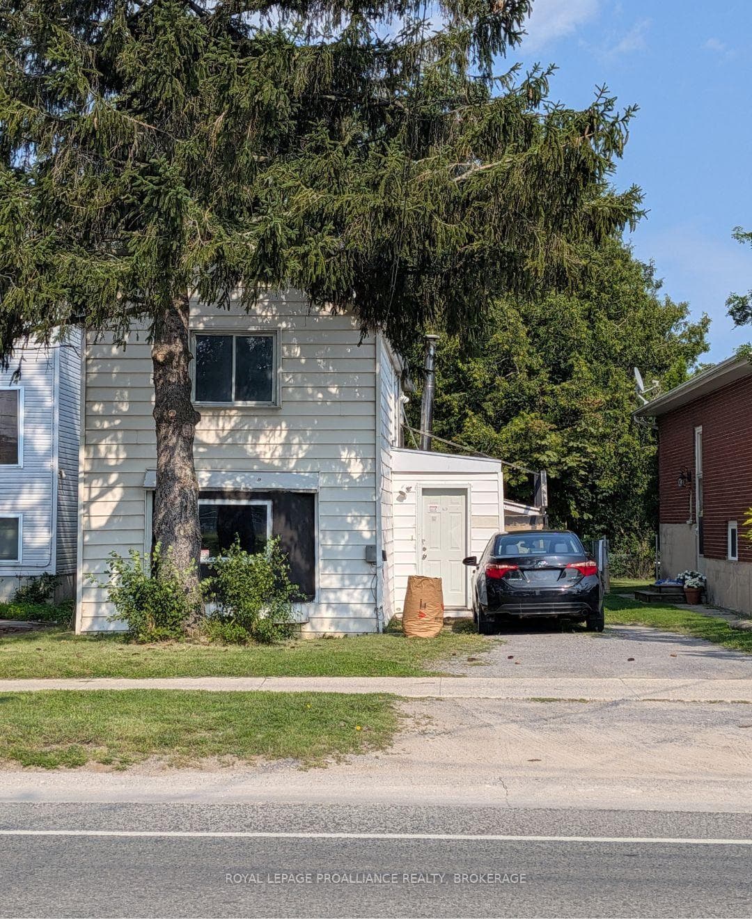 43 Portsmouth Avenue, Kingston, ON K7M 1V3, Kingston — photo 1