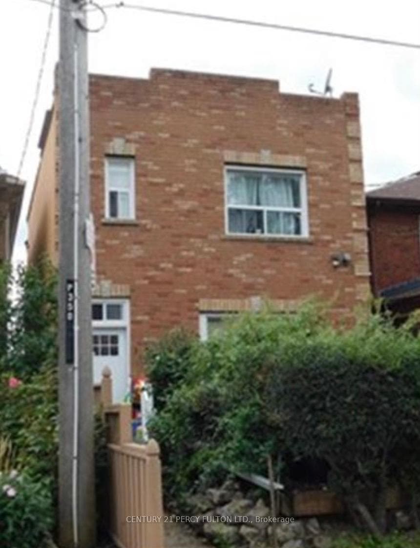 352 Caledonia Road, Toronto, ON M6E 4T6, Toronto W03 — photo 1