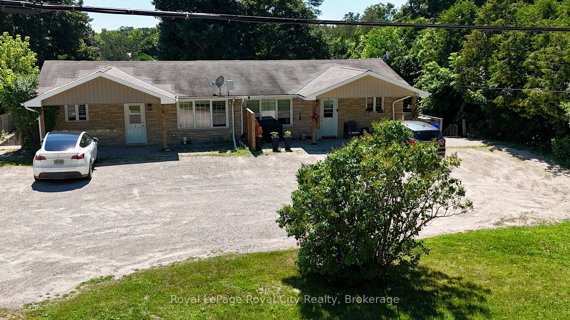 405 Main Street S, Guelph/Eramosa, ON N0B 2K0, Guelph/Eramosa — photo 1