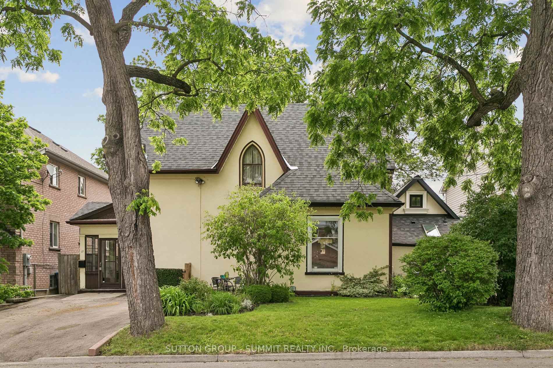 17 ARCHIBALD Street S, Brampton, ON L6X 1M1, Brampton — photo 1