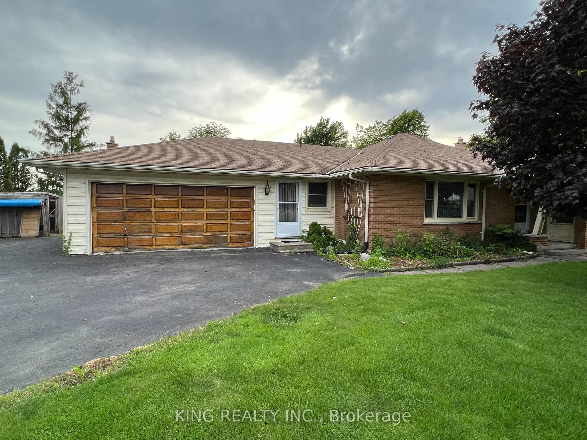 11635 Sunset Road, Southwold, ON N5P 3T2, Southwold — photo 1