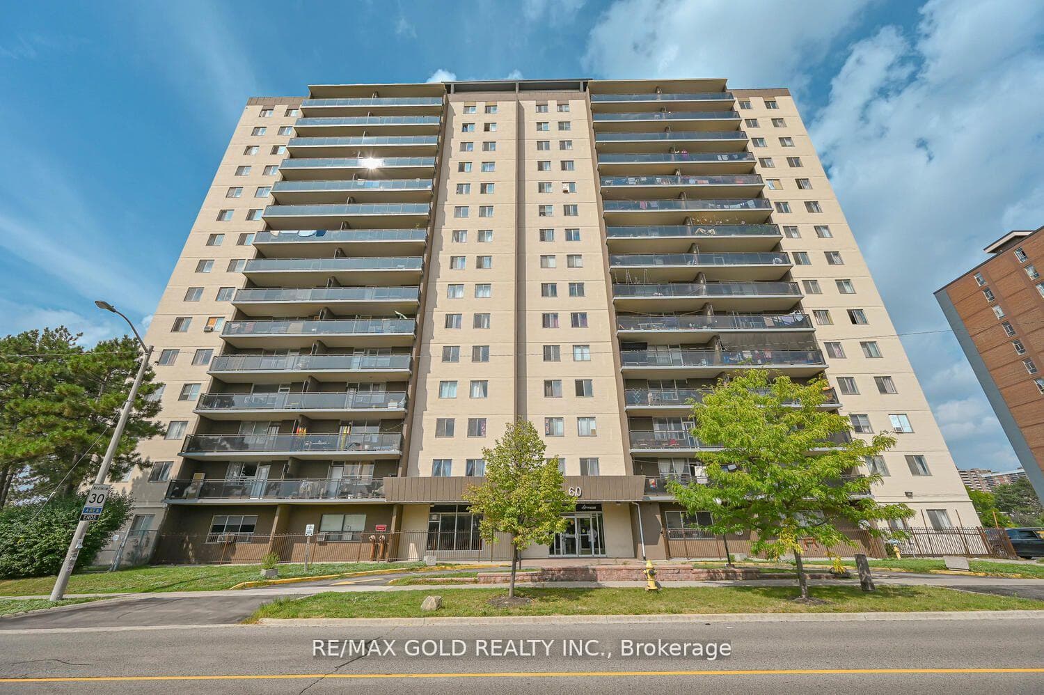 60 Stevenson Road 207, Toronto, ON M9V 2B4, Toronto W10 — photo 1