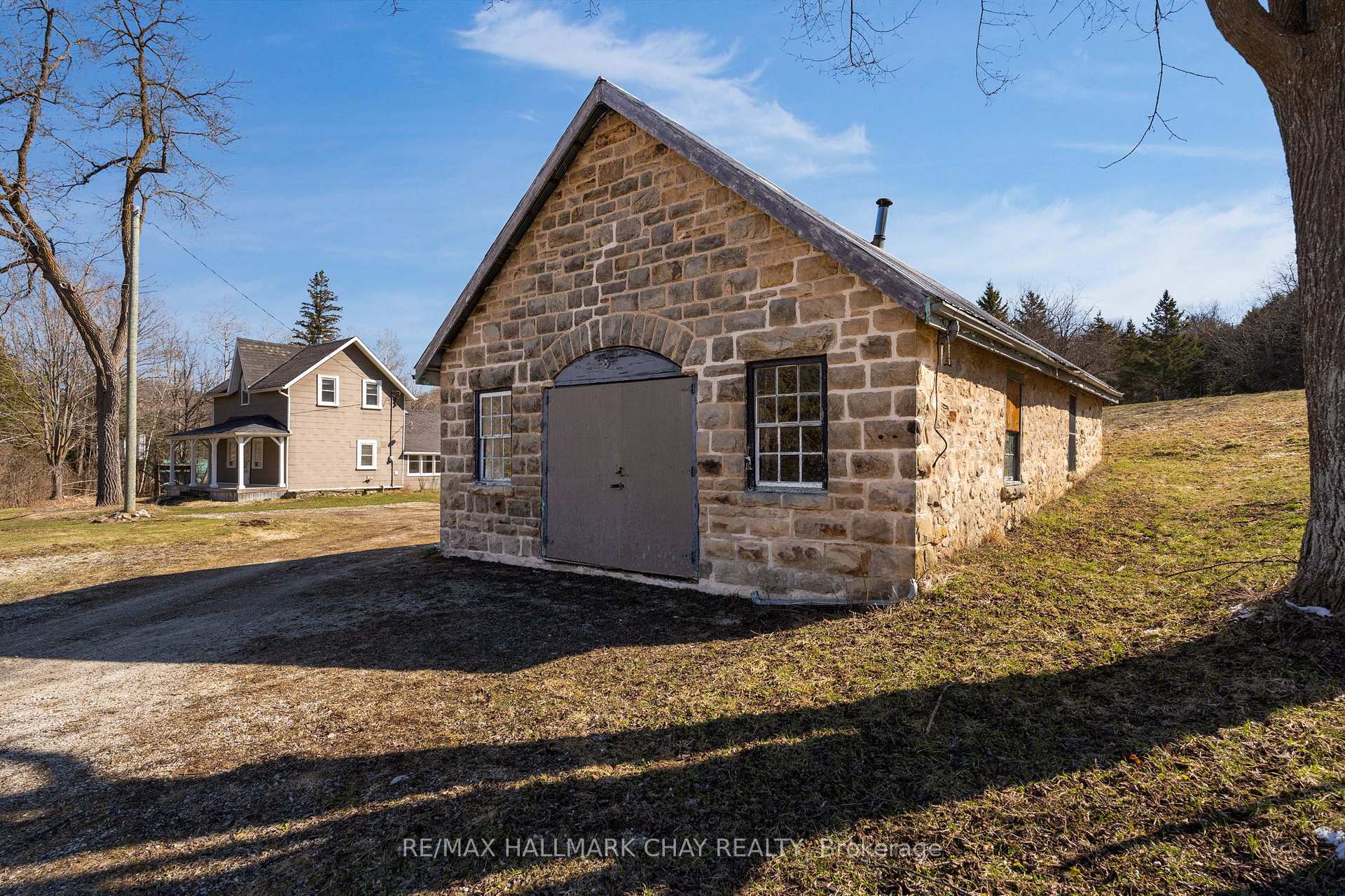 8997 County Road 9, Clearview, ON L0M 1G0, Clearview — photo 1