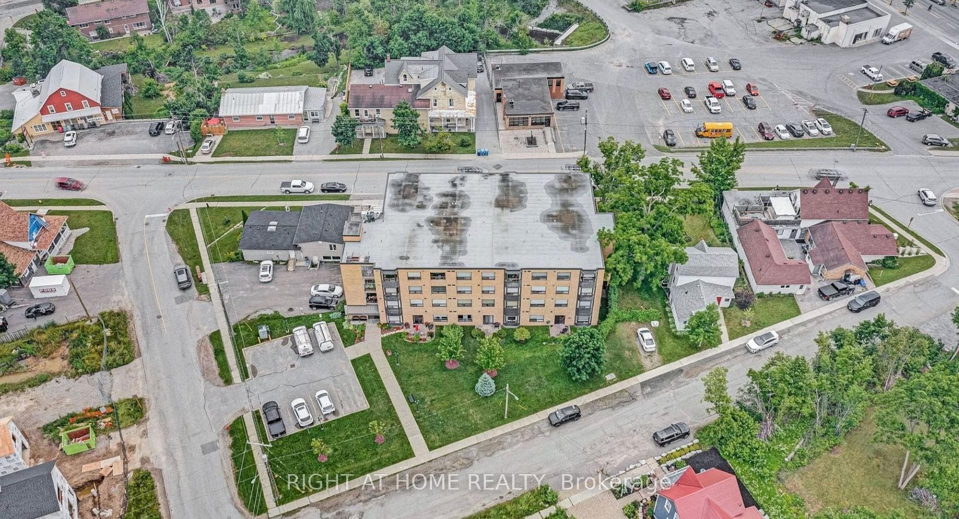 41 Ash Street 402, Uxbridge, ON L9P 1E2, Uxbridge — photo 1