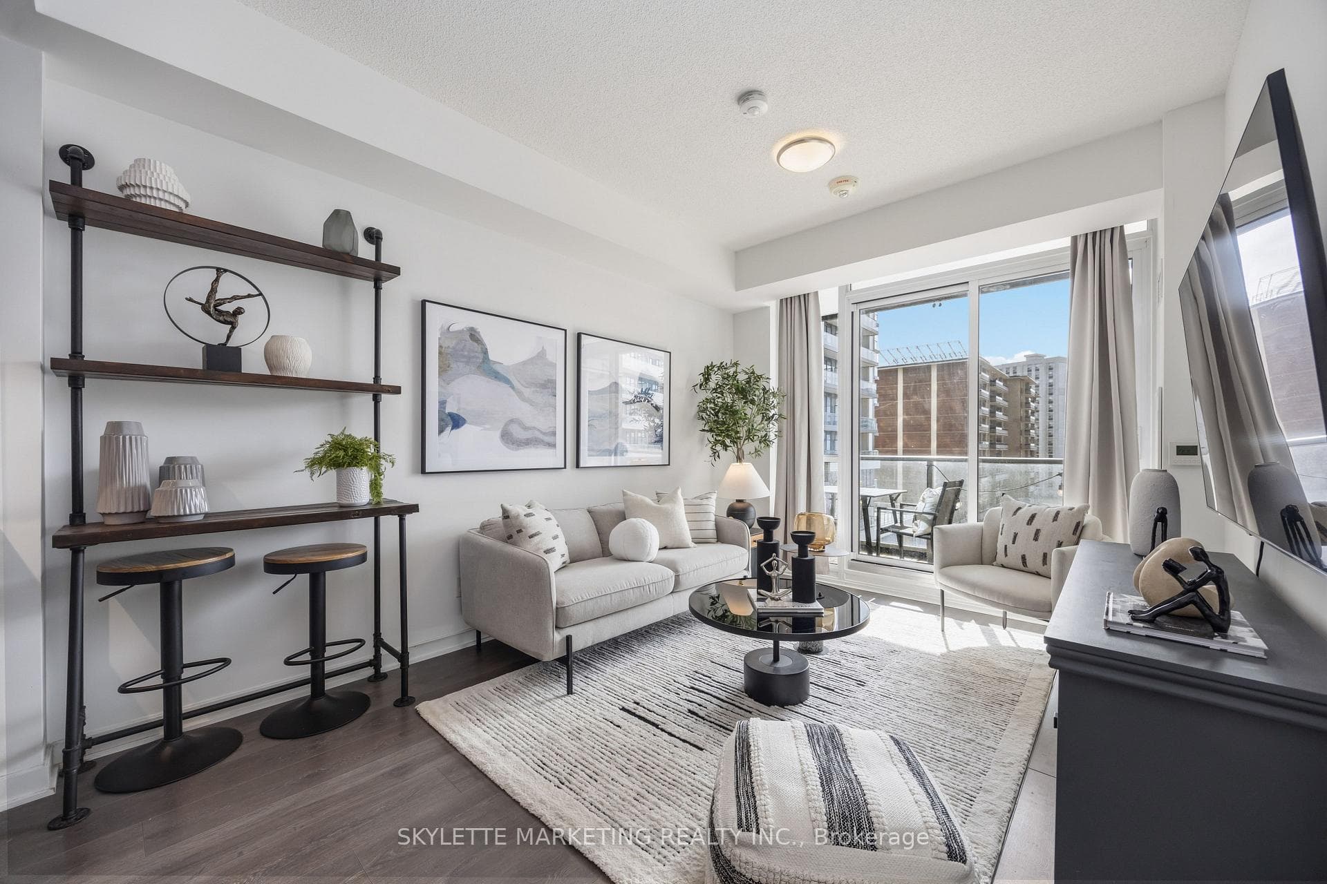 38 Forest Manor Road 414, Toronto, ON M2J 1M1, Toronto C15 — photo 1
