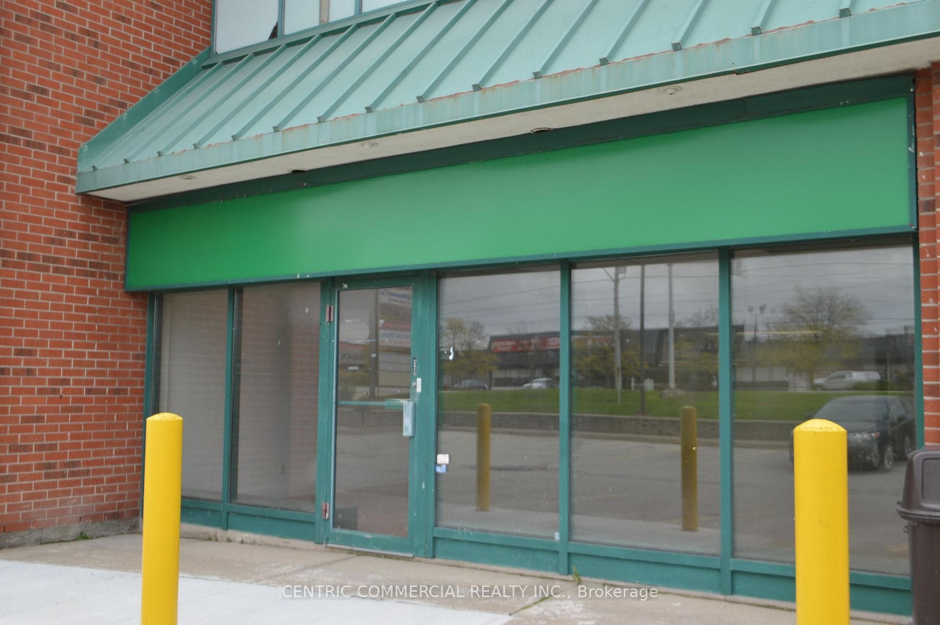 1900 Dundas Street E 2, Mississauga, ON L4X 2Z4, Mississauga — photo 1