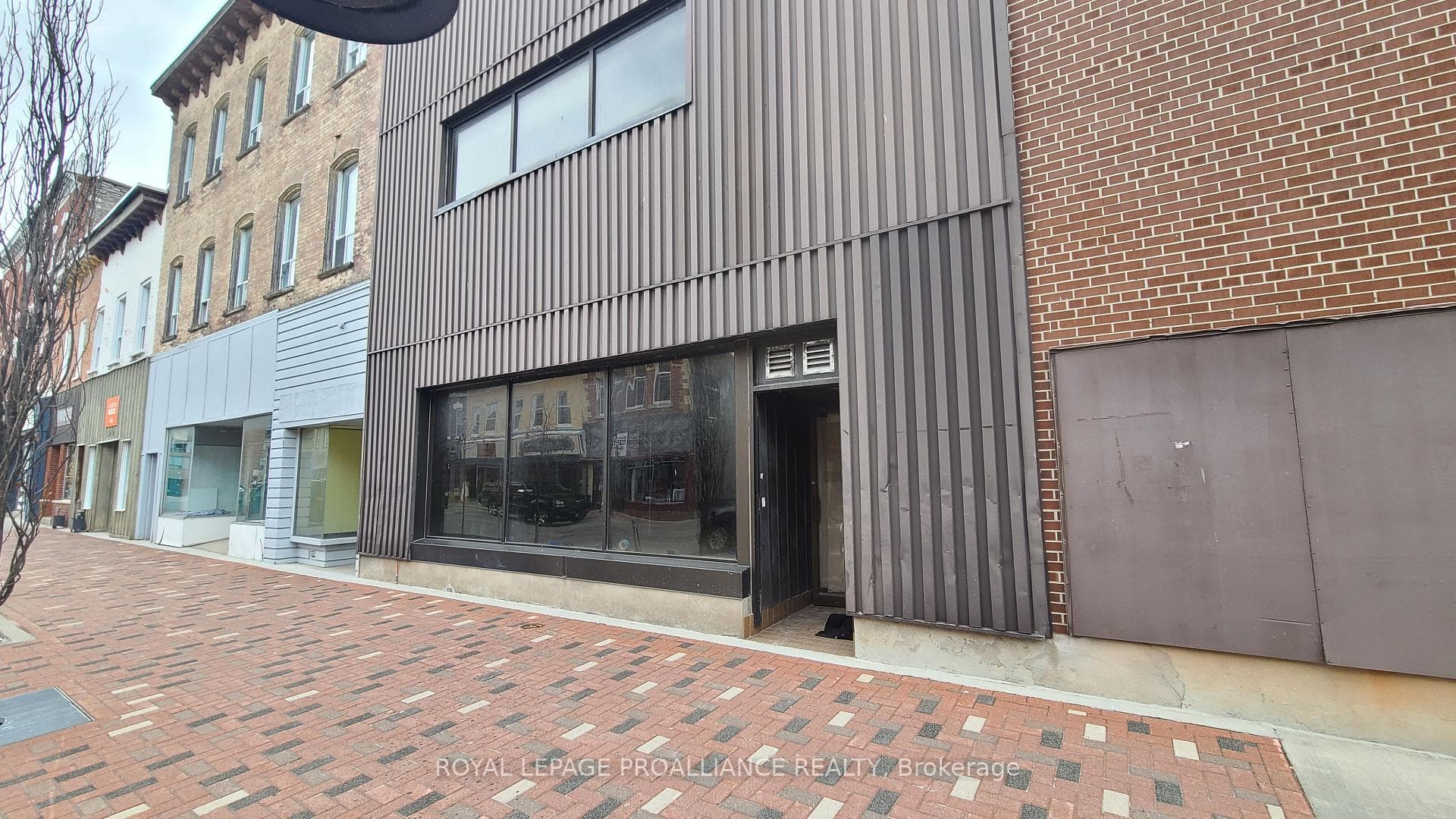 299 Front Street, Belleville, ON K9N 2Z9, Belleville — photo 1