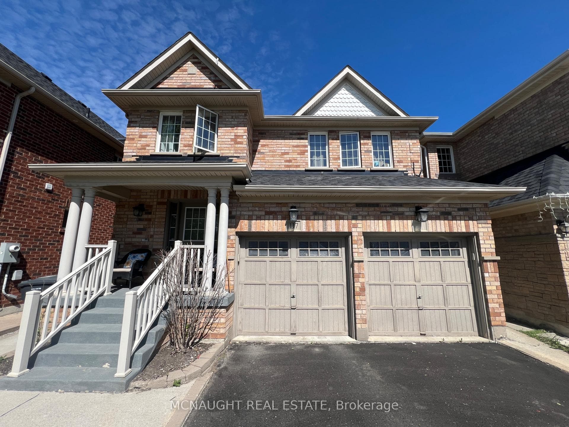 117 Crown Victoria Drive, Brampton, ON L7A 3X9, Brampton — photo 1