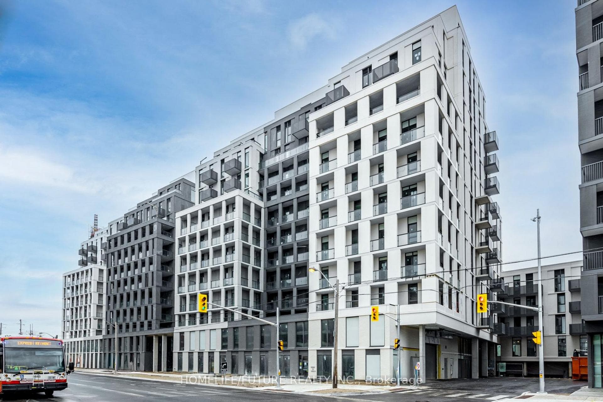 500 Wilson Avenue 229, Toronto, ON M3H 0E5, Toronto C06 — photo 1