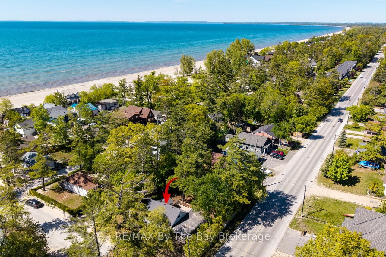 33 17th Street N, Wasaga Beach, ON L9Z 2J1, Wasaga Beach — photo 1