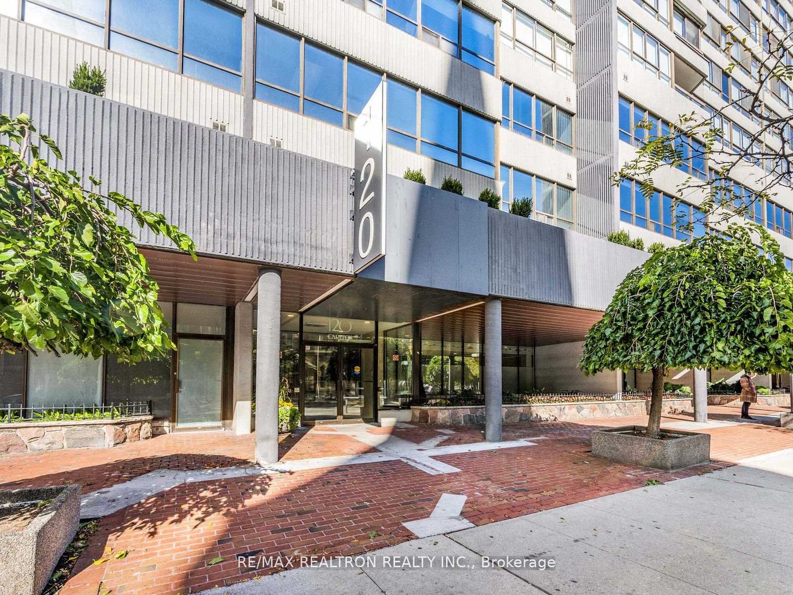 120 Carlton Street 404, Toronto, ON M5A 4K2, Toronto C08 — photo 1