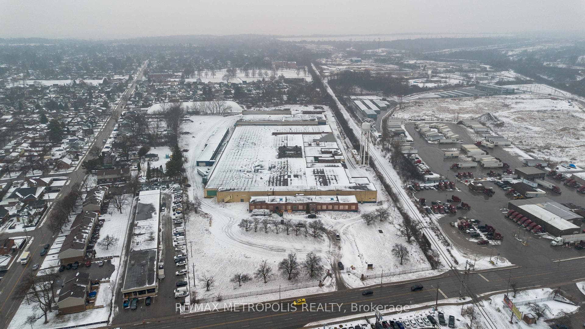 5881 Thorold Stone Road, Niagara Falls, ON L2J 1A1, Niagara Falls — photo 1