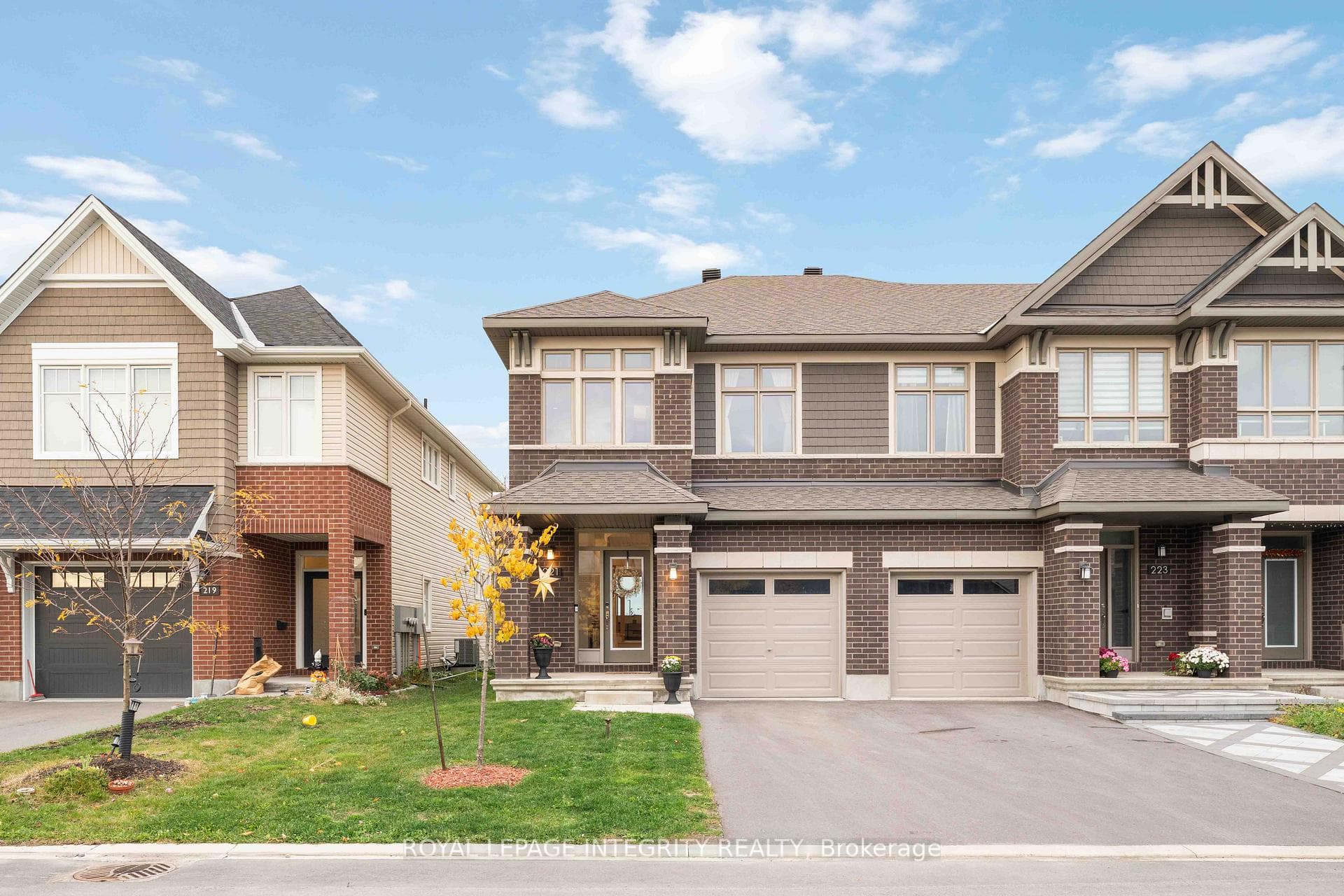 221 Finsbury Avenue, Stittsville - Munster - Richmond, ON K2S 2X9, Stittsville - Munster - Richmond — photo 1