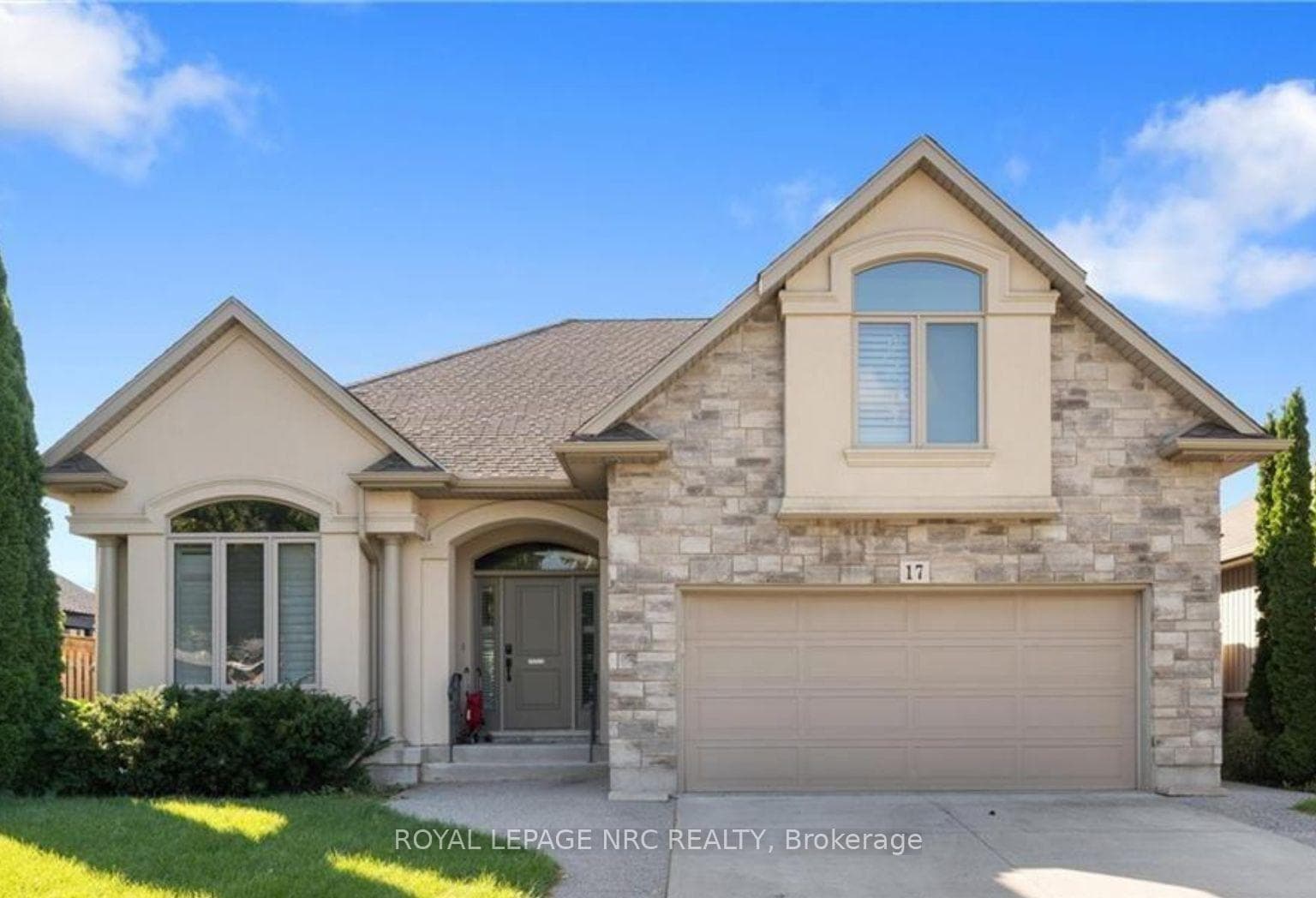 17 Willcher Drive, St. Catharines, ON L2M 6R2, St. Catharines — photo 1