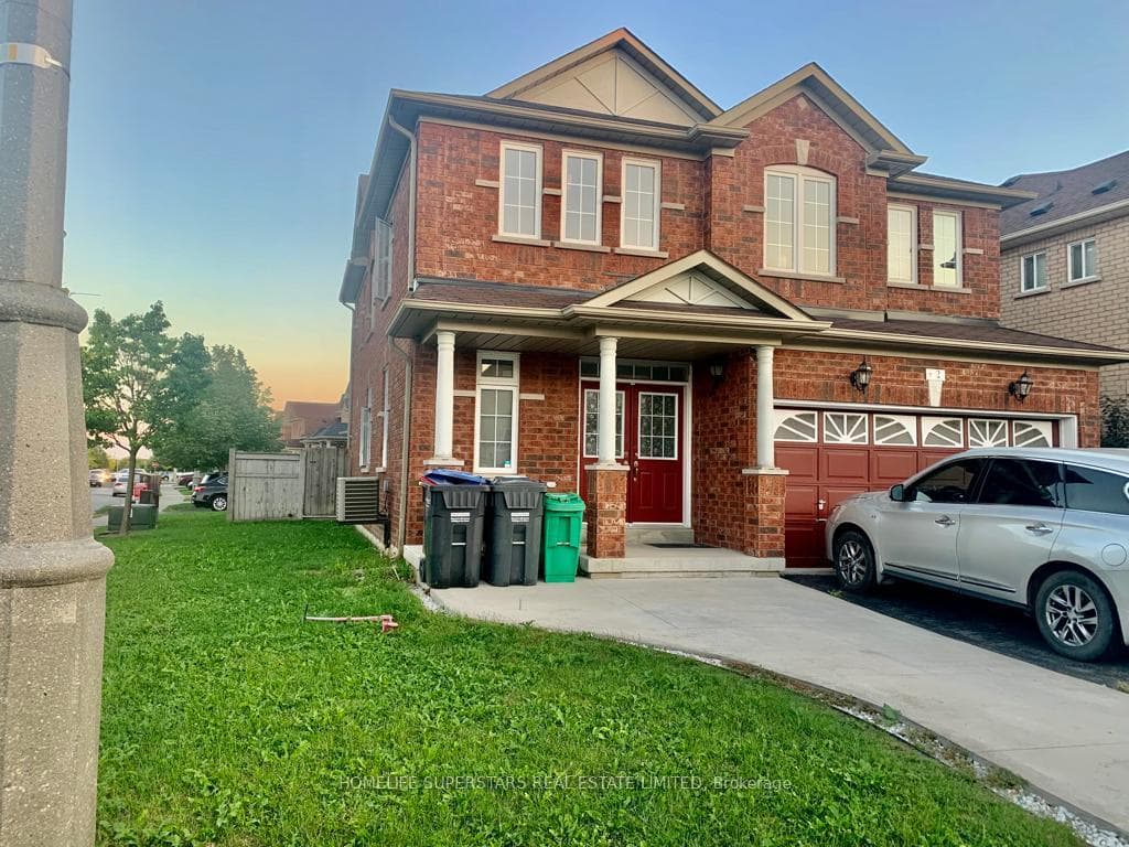 2 Arctic Fox Crescent, Brampton, ON L6R 0J2, Brampton — photo 1