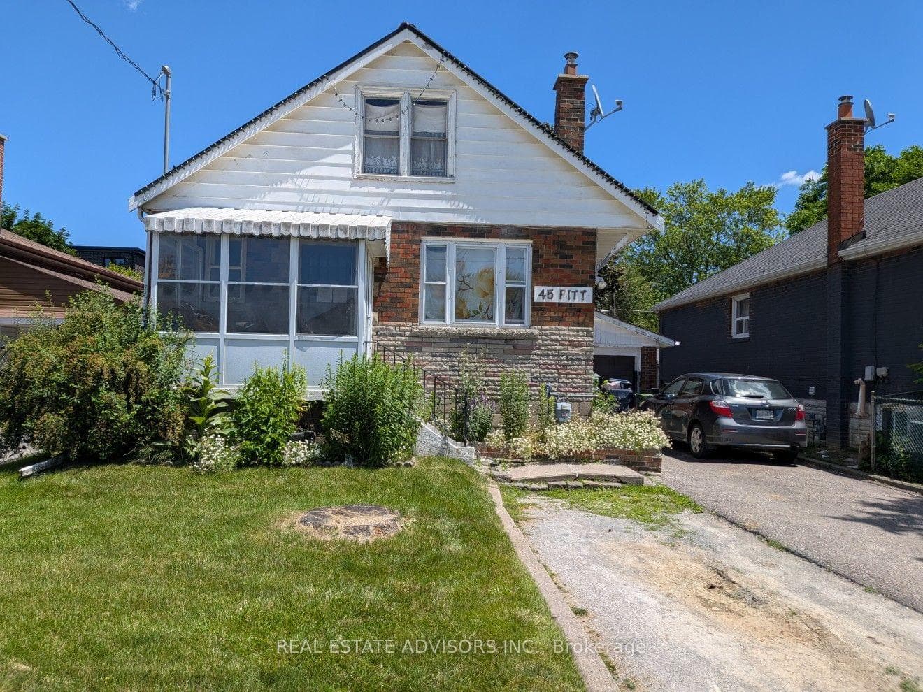 45 Pitt Avenue, Toronto, ON M1L 2R3, Toronto E04 — photo 1