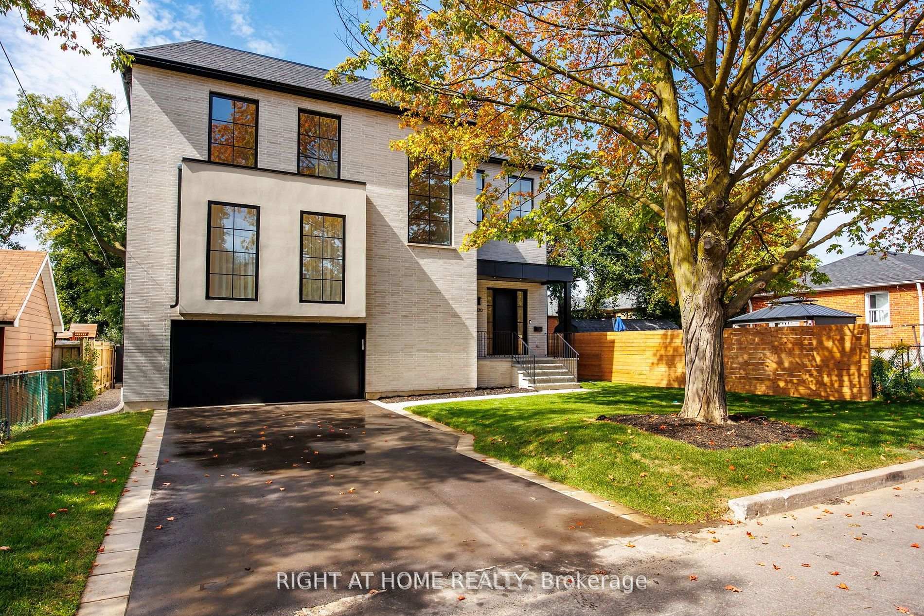 120 Hammell Street, Toronto, ON M3H 2P5, Toronto C06 — photo 1