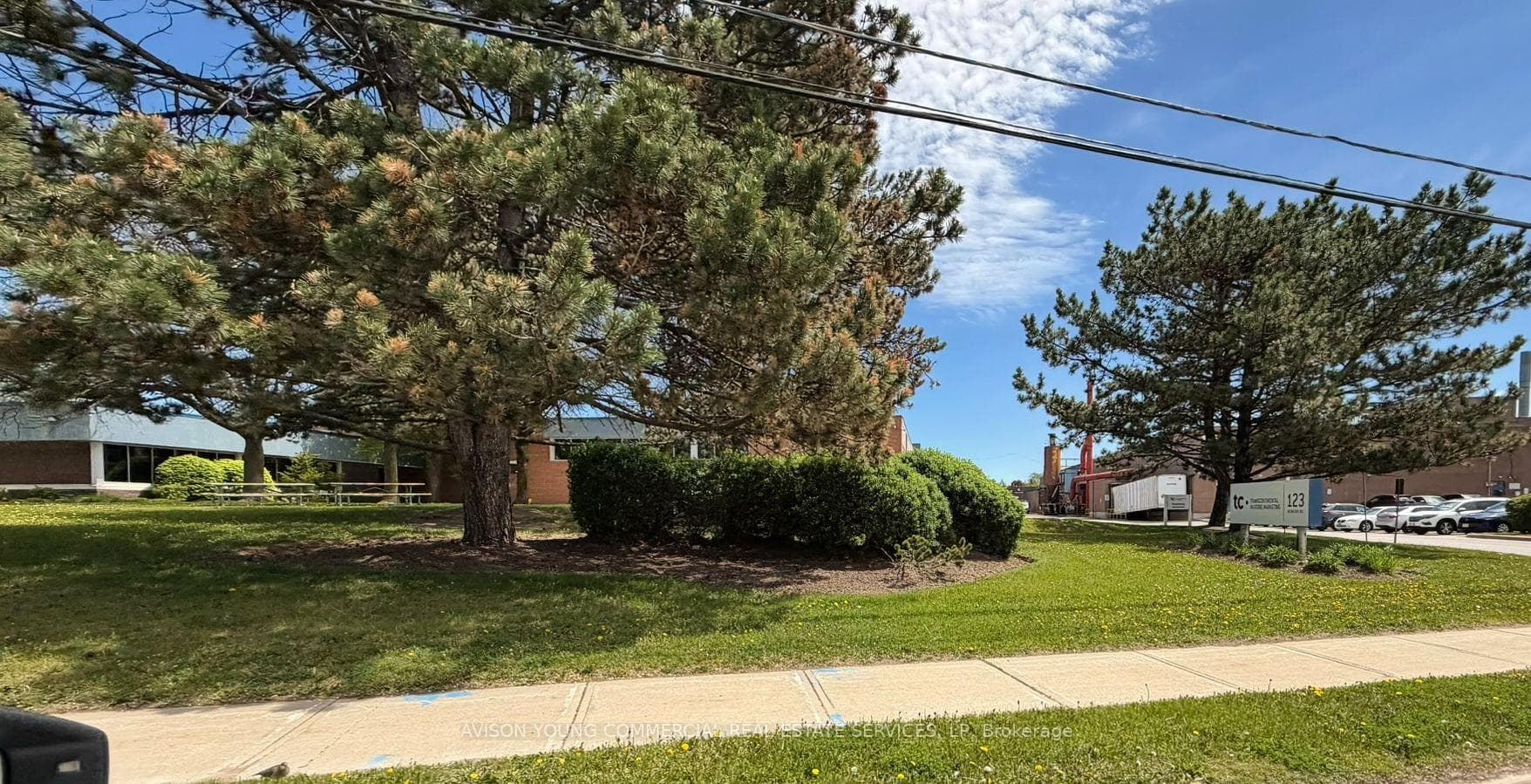 123 Newkirk Road, Richmond Hill, ON L4C 3G5, Richmond Hill — photo 1