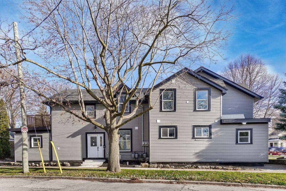 39 Welland Avenue S 1, St. Catharines, ON L2R 2M4, St. Catharines — photo 1