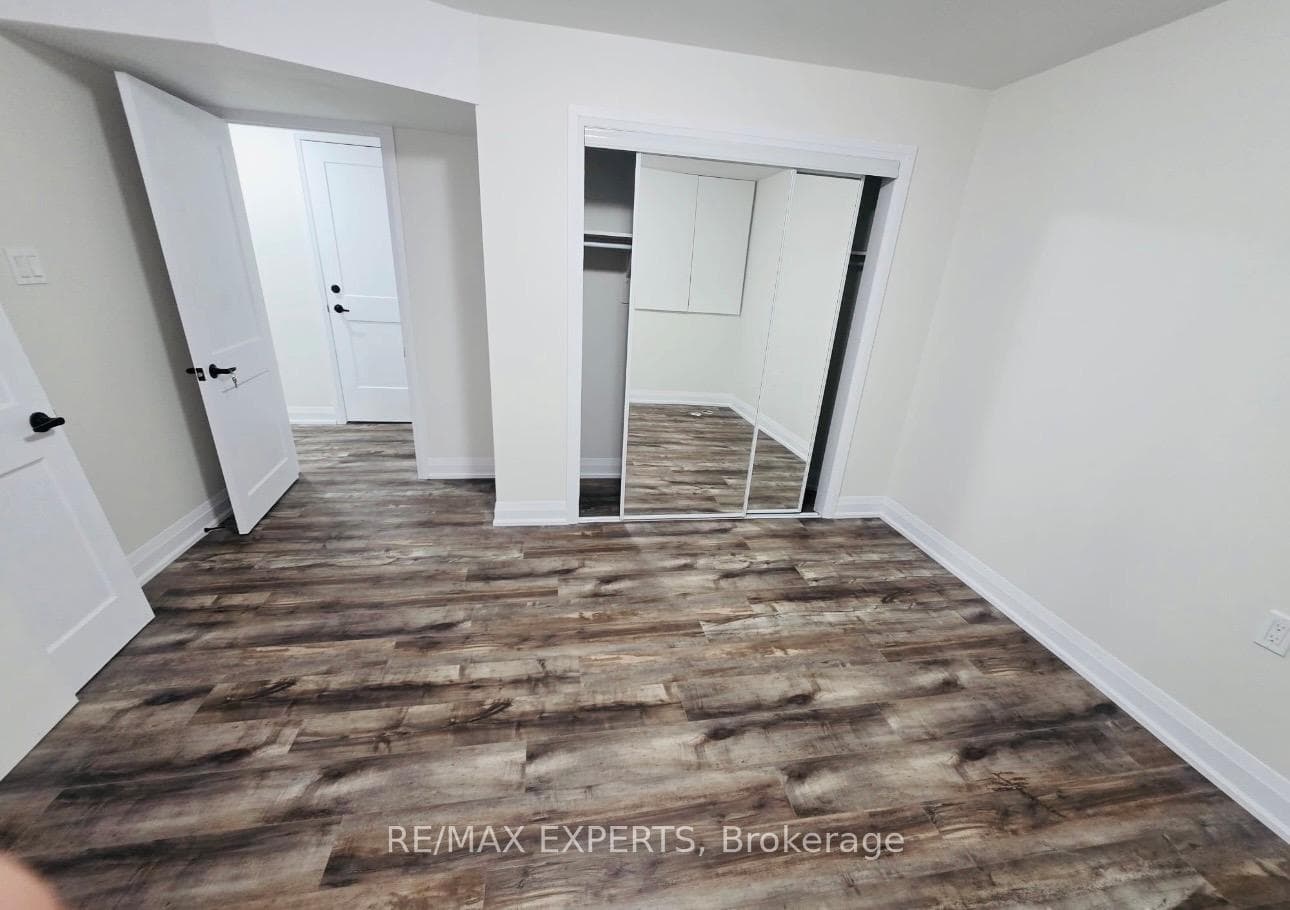 3400 Erin Centre Boulevard BSMT, Mississauga, ON L5M 8C3, Mississauga — photo 1